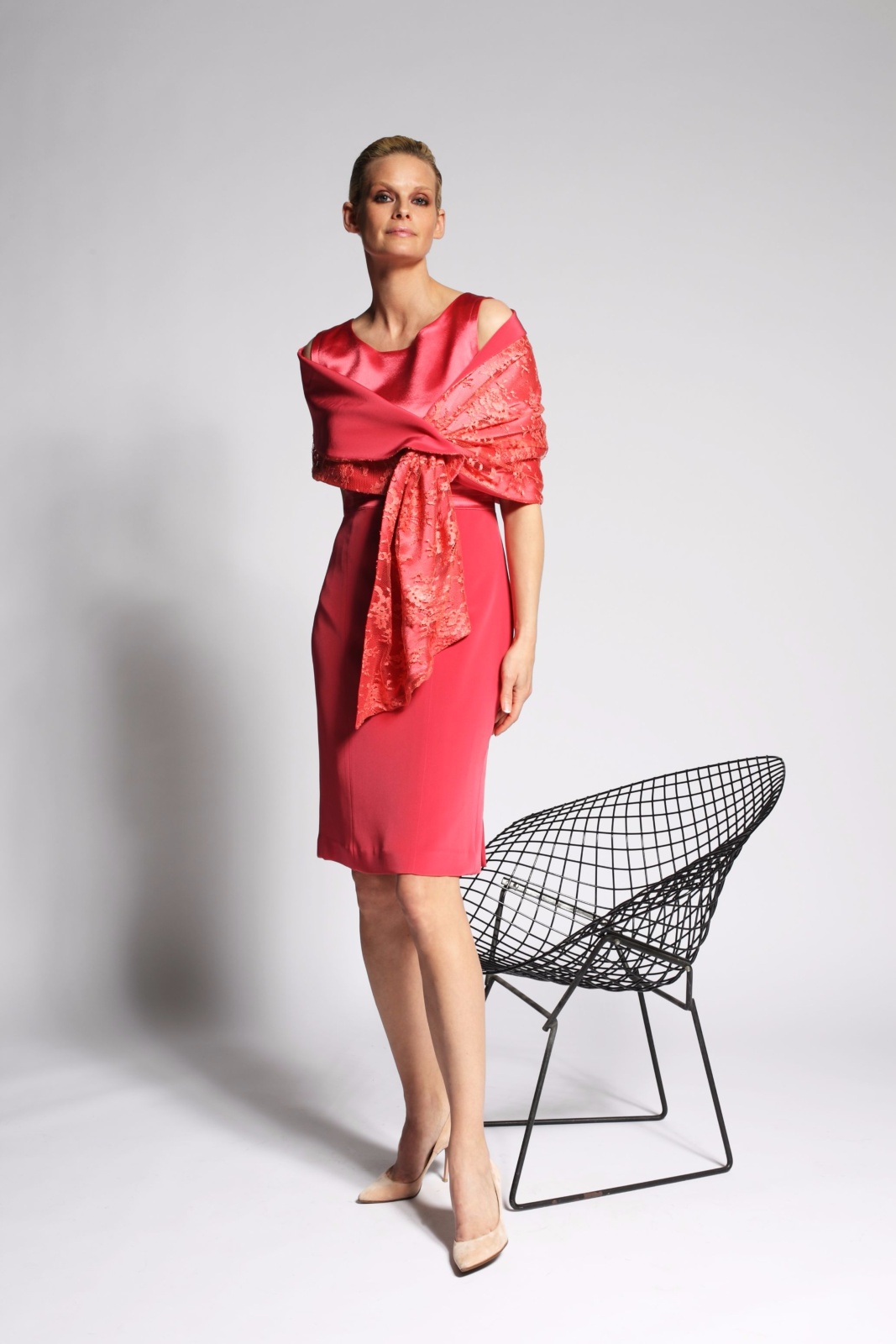 Robe de Cocktail corail féminine en crêpe mat et brillant