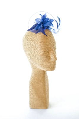 Chapeau de cocktail mariage bleu indigo