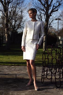 1 Tailleur de mariage robe courte et veste en jacquard brocard T40 