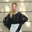 Tailleur veste 3/4  perlée et pantalon rond fluide 