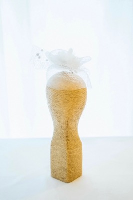 Coiffe en fleur blanche de mariage 