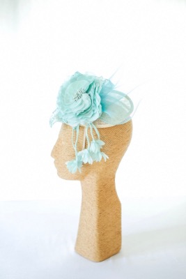 Coiffe de mariage en crin aqua